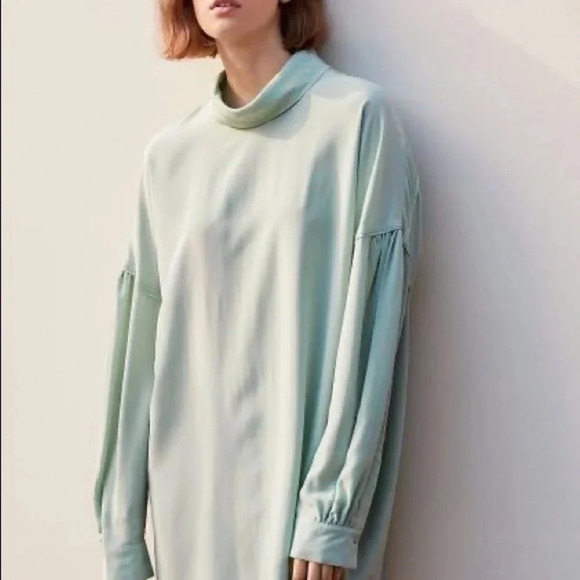Aritzia - Babaton 1-01 Audette Dress in Mint - Picture 1 of 6